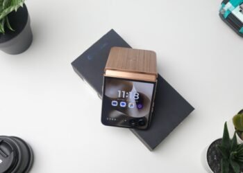 Обзор Motorola Razr 60 Ultra: лучший складной смартфон 2025 года?