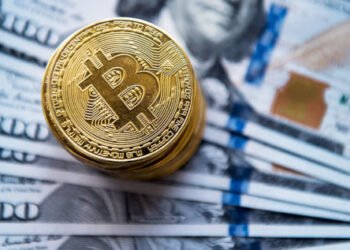 Аналитик дал прогноз по цене биткоина