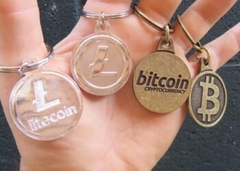 Эксперты выделили три драйвера сезона альткоинов