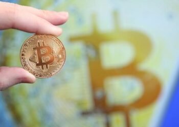 Искусственный интеллект спрогнозировал цену биткоина