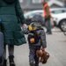 Принудительную эвакуацию семей с детьми расширят в Харьковской области