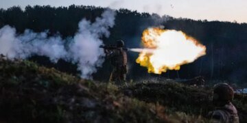 «Своеобразная игра в кальмара»: РФ может себе позволить посылать пехоту в один конец