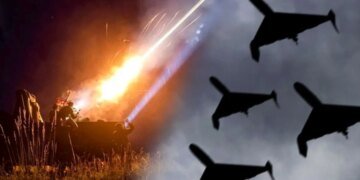 Украину атаковали 130 дронов, ПВО сбила большинство
