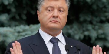 Военные обвиняют партию Порошенко в мошенничестве: партия зарабатывала на «оккупированных» офисах во время войны