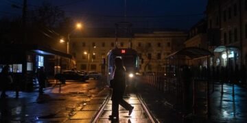 Отключения света вернулись: в четверг графики будут действовать весь день