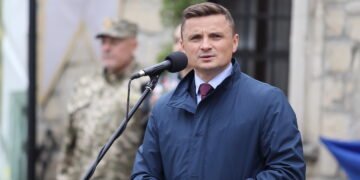 «Свободовца» Головко приговорили к 68 000 грн штрафа за недекларирование на 2 млн грн