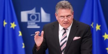 Китай ужесточил контроль за экспортом редкоземельных металлов: ЕС готовит ответные меры