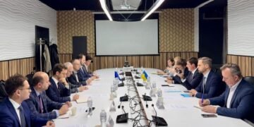 В украинских посольствах появятся аграрные атташе