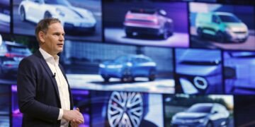Porsche собирается сменить руководство: Блюме может быть уволен