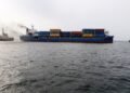 Международная морская организация под давлением США отложила углеродный налог для судов