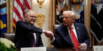 Редкоземы и подводные дроны: Австралия и США заключили многомиллиардное соглашение