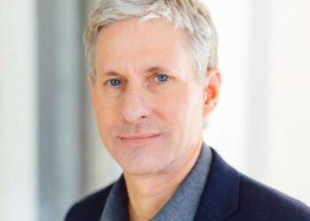 Аналитик: Цена XRP может просесть из-за сооснователя Ripple