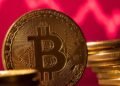 Аналитик: Цена биткоина может упасть до $70 000