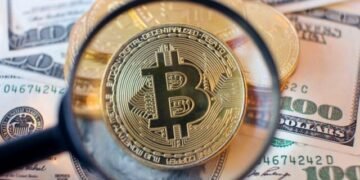 Аналитики указали на новую зависимость у биткоина