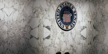 Сенат США готовит три новых законопроекта для усиления давления на Россию, — Axios