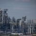 России грозит инфляционный шок: удары по НПЗ сорвали планы Кремля, — Bloomberg