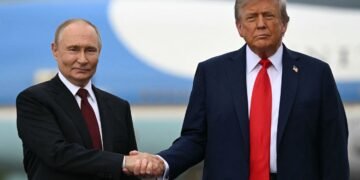 Саммит Путина и Трампа в Будапеште под угрозой срыва: CNN узнало причину