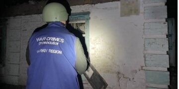 РФ впервые за время войны ударила реактивным КАБом по Лозовой: бомба пролетела 130 км
