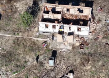 Разведчики показали, как зачищают от оккупантов территорию вокруг Каховской ГЭС. ВИДЕО