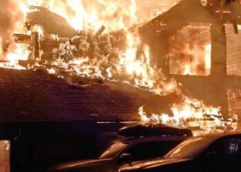 Взрывы прогремели в Николаеве: враг атаковал город КАБами