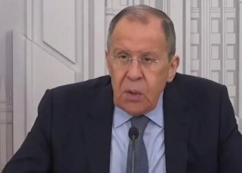 Лавров не в опале, но Путина раздражает: СМИ поделились информацией из Кремля