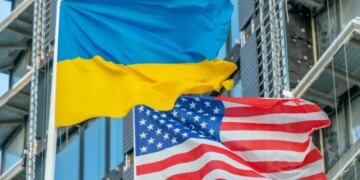 Вашингтон угрожает Украине, если Киев не подпишет соглашение до 27 ноября, — Reuters