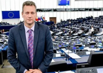 Бывший евродепутат получал деньги за поддержку Медведчука и пророссийские заявления, — BBC