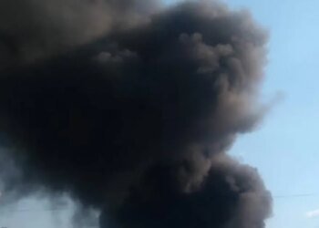 Атака на НПЗ в Самарской области: россияне снова пожаловались на атаку дронов