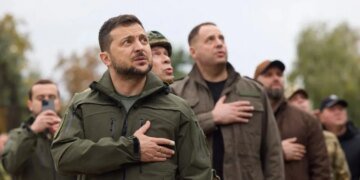 Отставка Ермака стала «самым умным шагом Зеленского»— The Guardian