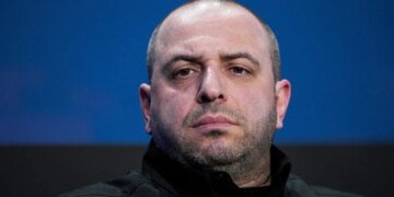 Умеров сомнительный переговорщик в критический для Украины момент, – политолог