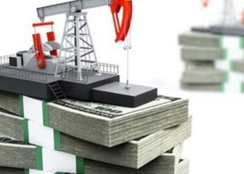 Цены на нефть снижаются, Brent торгуется у $63,2 за баррель