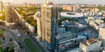 Суд открыл производство о банкротстве экс-владельца киевского небоскреба Gulliver