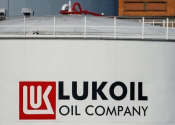 США дали Лукойлу еще три недели на продажу международных активов