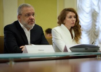 Гринчук и Галущенко написали заявления об увольнении