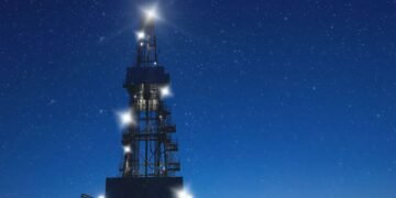 Россия ночью снова била по объектам Нафтогаза: это девятый удар с начала октября