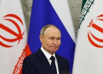 Французские аналитики: РФ становится похожей на Иран, экономика входит в фазу стагфляции