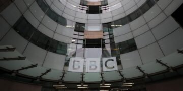 Трамп пригрозил Би-би-си иском на $1 миллиард за «попытку вмешаться в выборы»