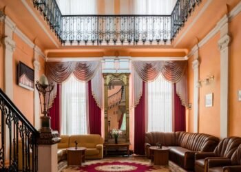 АРМА ищет управляющих для бизнес-центра и гостиницы в центре Одессы