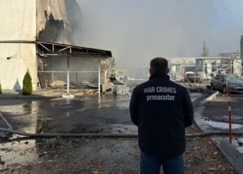 Дроны РФ уничтожили в Днепре еще один склад одного из крупнейших поставщиков лекарств