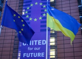 Bloomberg: ЕС может дать Украине 90 млрд евро гранта, если не будет репарационного кредита