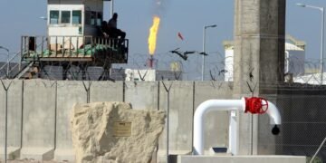 Reuters: Ирак собирается попросить у США снять санкции с Лукойла на полгода