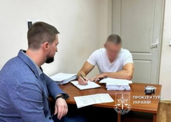 Бывший топ-руководитель налоговой после ареста вернул государству 130 млн грн