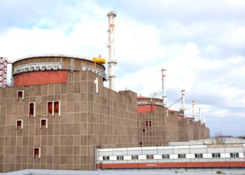 ЗАЭС, которой угрожал блэкаут, снова подключили к отремонтированной линии электропередач