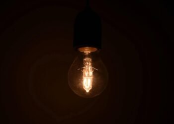 В трех областях применены аварийные отключения – Укрэнерго