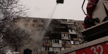 Правый берег Киева остался без света из-за российского обстрела