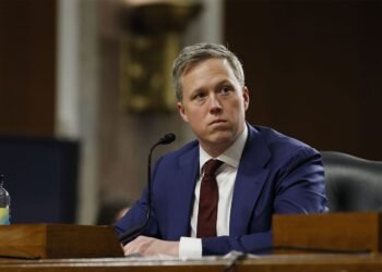 Дрисколл пытался убедить европейцев как можно скорее закончить войну в Украине, — NYT