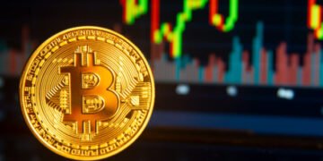 Неизвестный трейдер получил около 24 млн нереализованной прибыли на шорте BTC