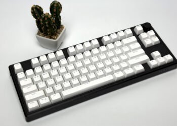 Обзор HATOR Skyfall 80 Wireless: механическая TKL-клавиатура за разумные деньги