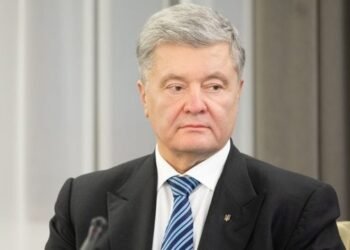 Нацбанк установил запрет Порошенко на право голоса по его почти 65% акций в банке МИБ
