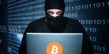 Курьер-грабитель украл криптовалюту на $11 млн